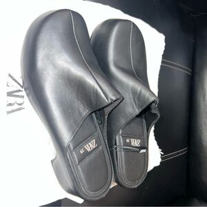 Zara Black Leather Mules